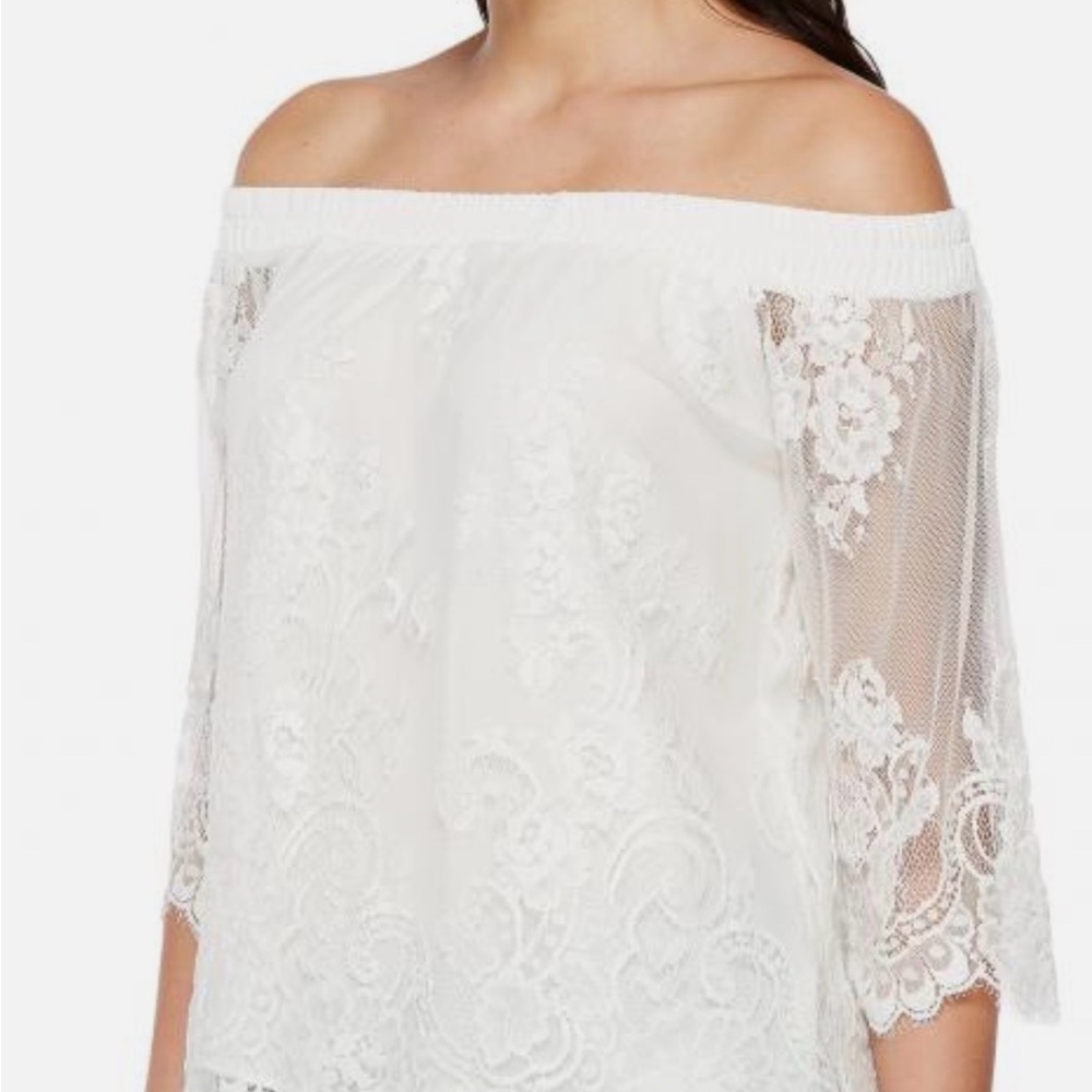 Karen Kane Off Shoulder Scallop Edge Floral Lace Top